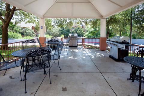 Sonesta Simply Suites Austin The Domain Area — photo 2