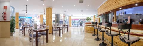 Hotel Concorde — dining