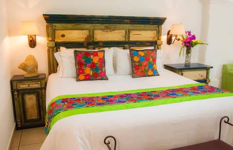 El Encanto Inn & Suites — photo 6
