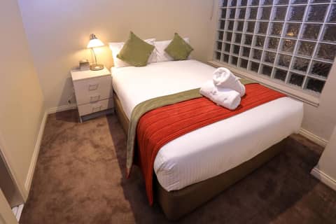 Flinders Landing Apartments — hotel room