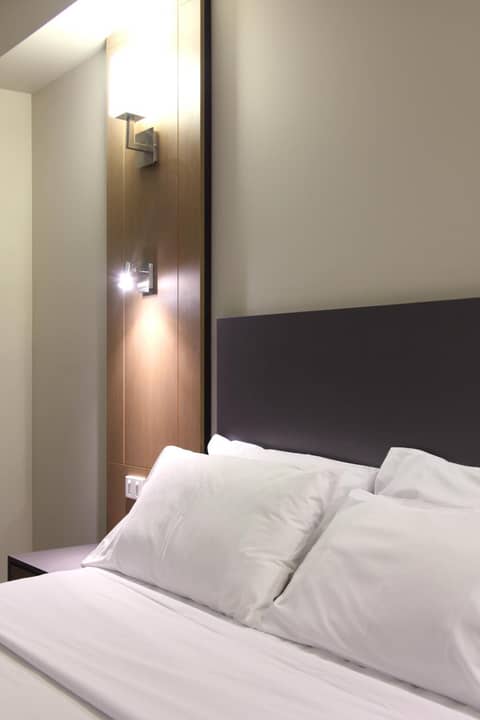 Brisbane International Virginia — bedroom