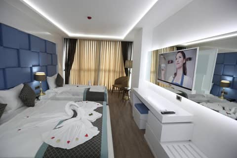 Elips Royal Hotel & SPA — photo 2