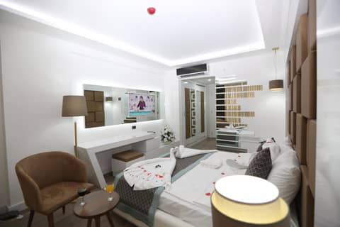 Elips Royal Hotel & SPA — photo 8