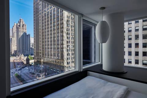 citizenM Chicago Downtown — photo 3