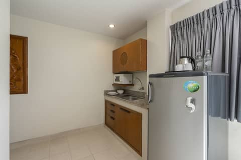 Bella Villa Pattaya 3rd Road — photo 2