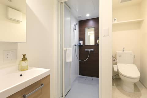 Residence Hotel Hakata 19 — bathroom
