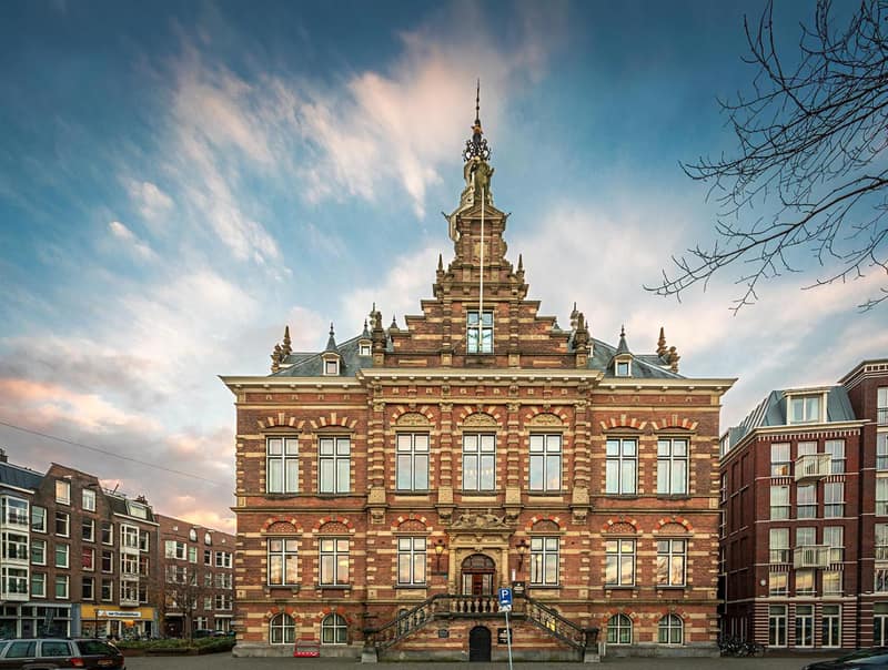 Pestana Amsterdam Riverside — building