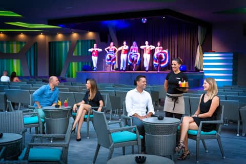 Hotel Riu Papayas - All Inclusive — human