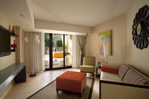 Hyatt Palm Springs — hotel room