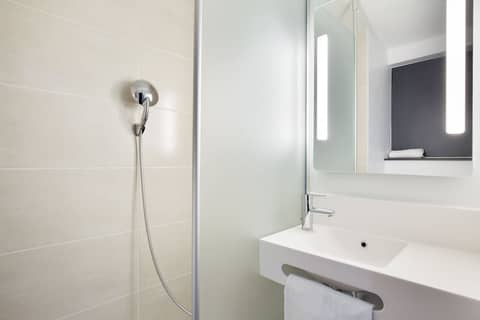 B&B HOTEL LYON Centre Perrache — photo 7