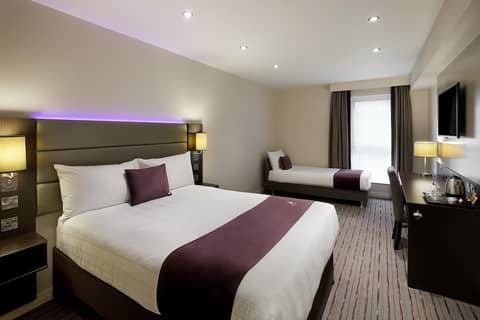 Premier Inn Glasgow Stepps - M80 J3 — photo 6