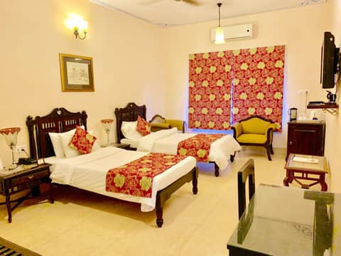 Suryaa Villa - A Boutique Heritage Hotel — hotel room