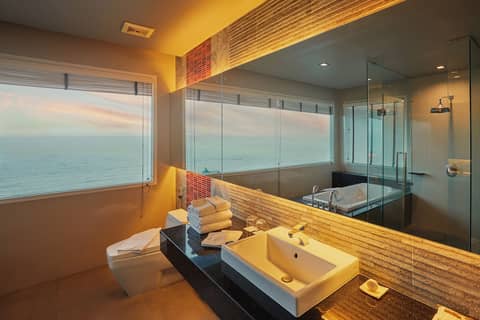 Welcome World Beachfront Resort — photo 2