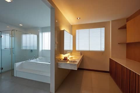 Welcome World Beachfront Resort — photo 8