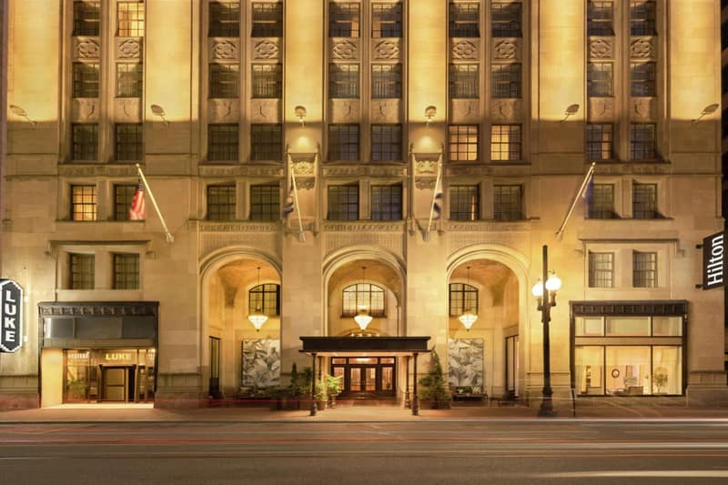Hilton New Orleans / St. Charles Avenue — building