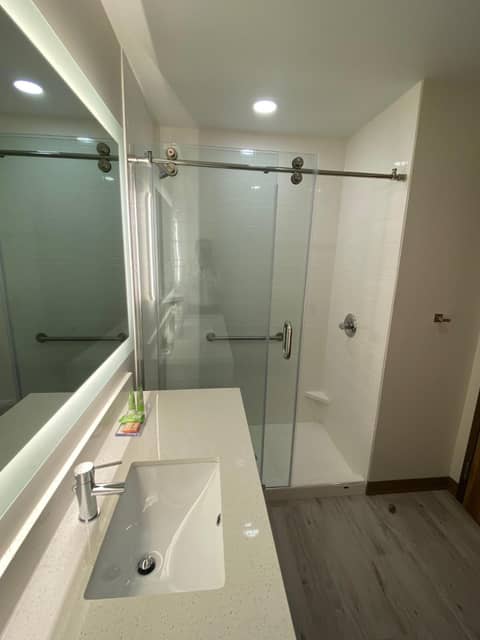 Wyndham Garden Orlando Airport - Free Airport Shuttle - PARK N' FLY Available — photo 2