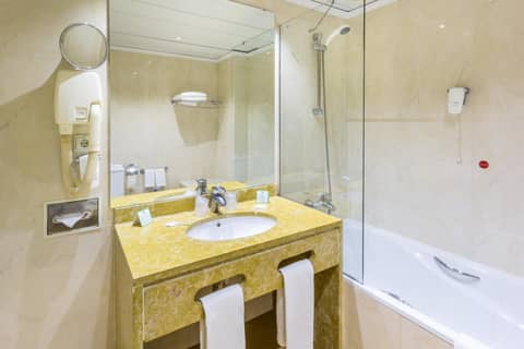 Holiday Inn Lisbon by IHG — photo 8