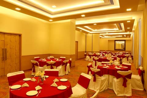 The Metropolitan Hotel & Spa New Delhi — photo 9