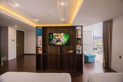 Gold Central Hotel by Haviland — photo 8