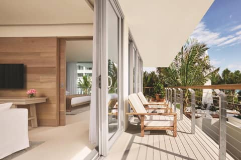 The Miami Beach EDITION — balance & terrace
