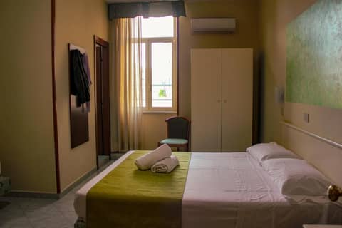 Hotel Garden Napoli — photo 9