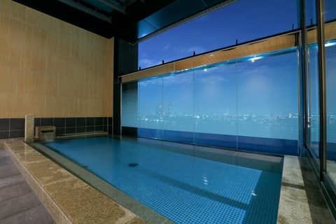 THE SINGULARI HOTEL & SKYSPA at UNIVERSAL STUDIOS JAPAN — photo 3