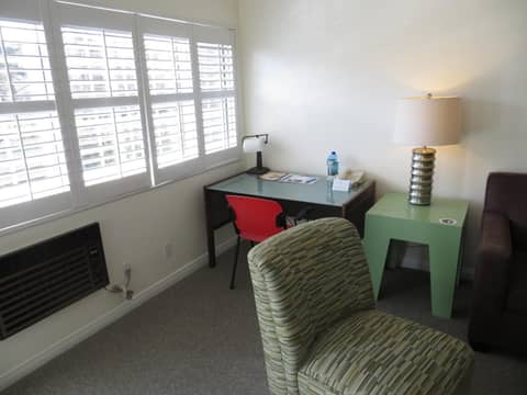 Magic Castle Hotel — hotel room