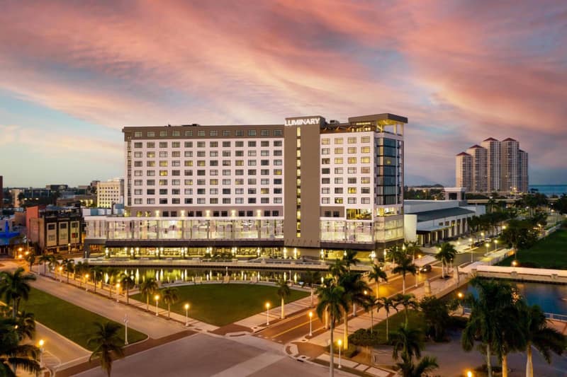 Luminary Hotel & Co., Autograph Collection — building