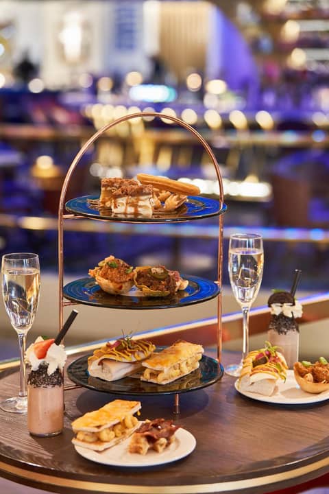 The Cumberland London — breakfast buffet