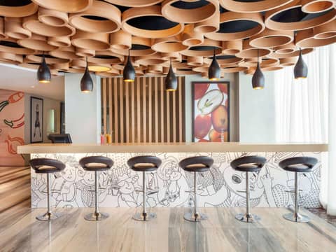 ibis Yogyakarta Adi Sucipto — dining
