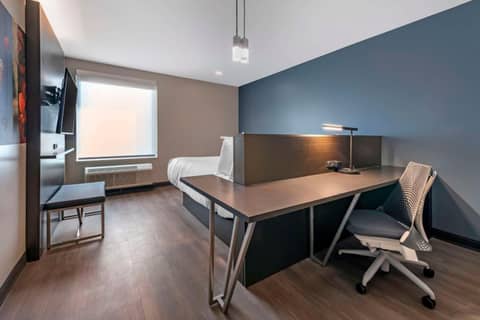 Vīb Hotel by Best Western Denver RiNo — photo 6