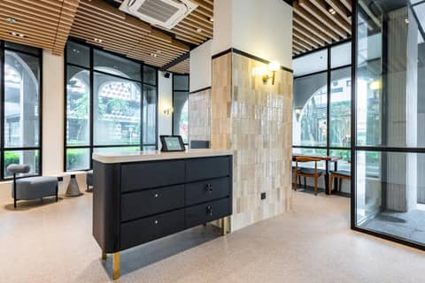 Owen House by Hmlet — photo 2