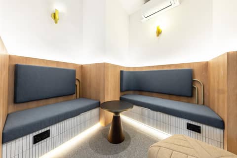 Owen House by Hmlet — photo 8