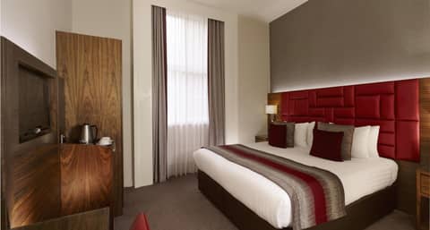 Norfolk Towers Paddington — hotel room