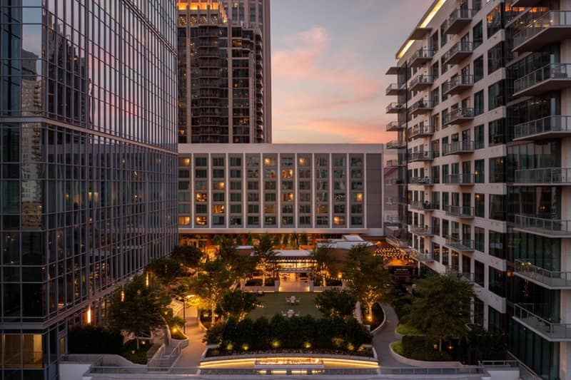 Epicurean Atlanta, Autograph Collection — building