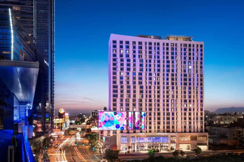 Courtyard by Marriott Los Angeles L.A. LIVE — building