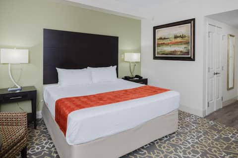 Brent House Hotel — hotel room