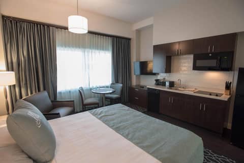 Brent House Hotel — hotel room