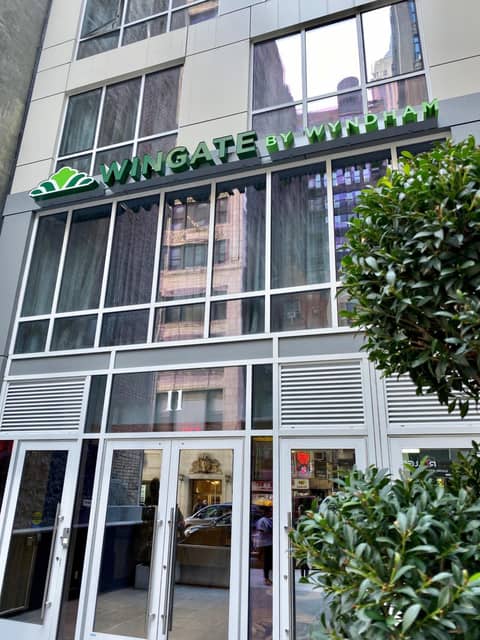 Wingate by Wyndham New York Midtown South/5th Ave — photo 2