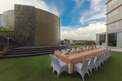 Acacia Hotel Manila — photo 3