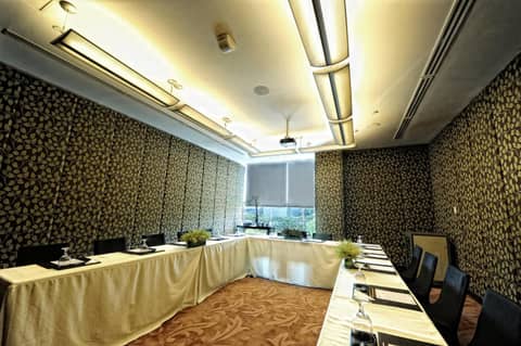Acacia Hotel Manila — photo 7