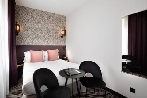 Hôtel Prince Albert Gare de Lyon — hotel room