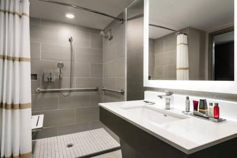 Marriott Indianapolis North — photo 8