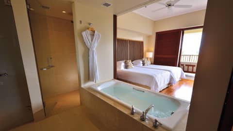 The Terrace Club Wellness Thalasso At Busena — bathroom