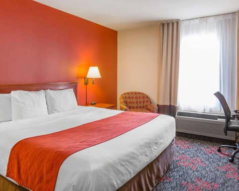 Comfort Inn & Suites Calgary - University — photo 4