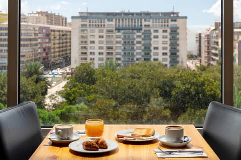Sercotel Hotel Parque — dining