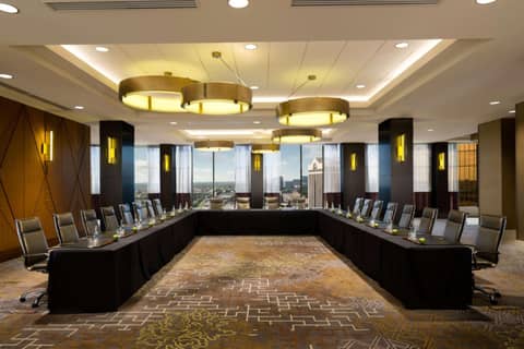 DoubleTree by Hilton Hotel Dallas Campbell Centre — photo 8