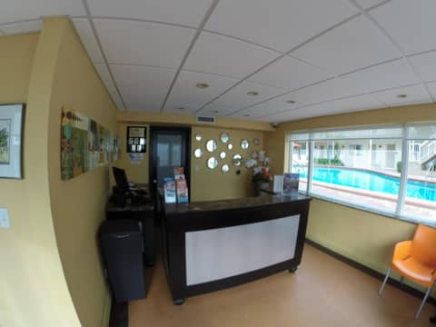 Silver Seas Beach Resort — photo 8