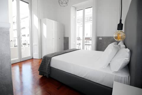 Toledostop — hotel room