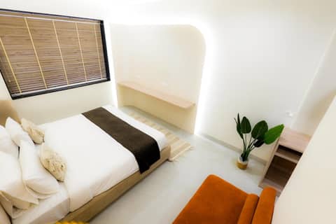 Hotel Elinor By Dazzling Hotels & Resorts — hotel room